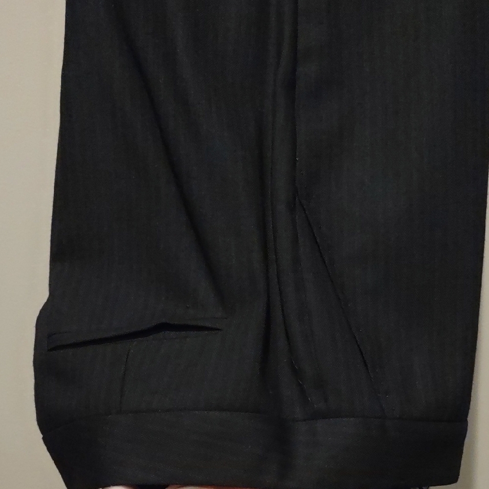 Elie Tahari Black And Brown Pinstripe Pants, 6